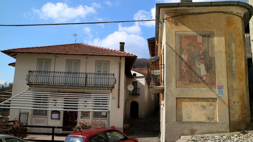 Locanda Del Pittore Arcumeggia Eksteriør bilde