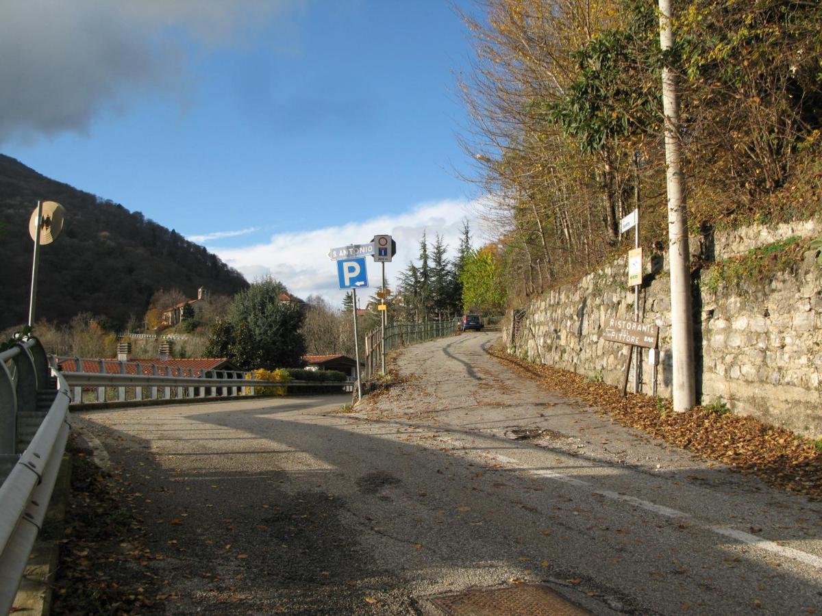 Locanda Del Pittore Arcumeggia Eksteriør bilde